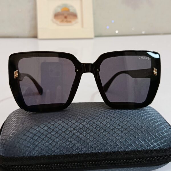 Favourite Black RR0046